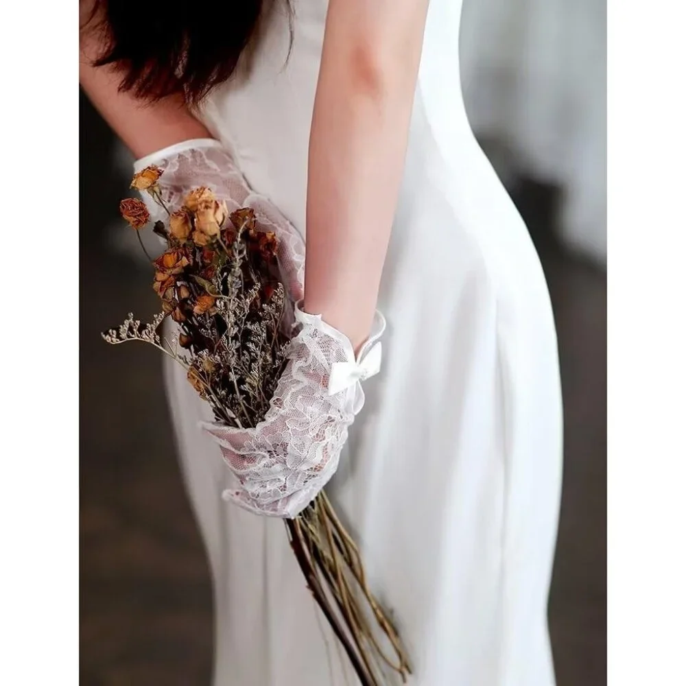 Women's Lvory-4 Short Pearls Lace Border Mesh Gloves Wedding Formal Party Prom